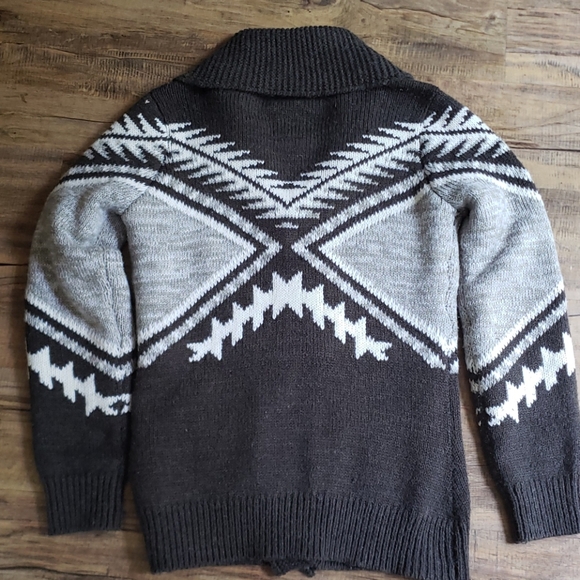 Knit wool blend sweater. - Picture 2 of 5